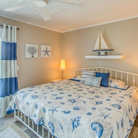 Carolina Beach Condo With Community Pool 외부 사진