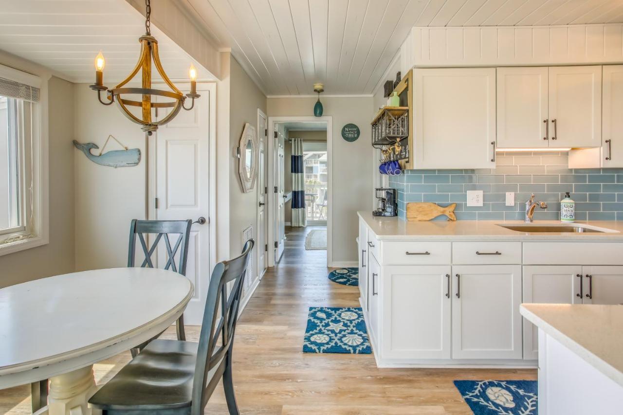 Carolina Beach Condo With Community Pool 외부 사진