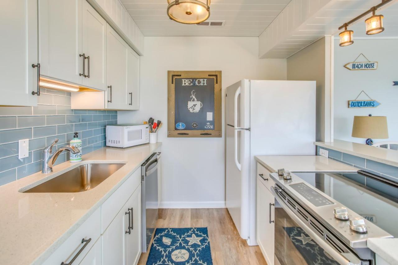 Carolina Beach Condo With Community Pool 외부 사진